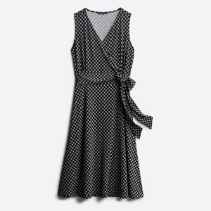41 Hawthorn: Kaitlyn Surplice Dress